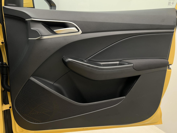 MG MG3 1.5 EMOTION Hybrid+ AUT CZ