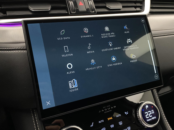 Jaguar F-Pace P250 SE AWD AUT REZERVACE 2.0 SE