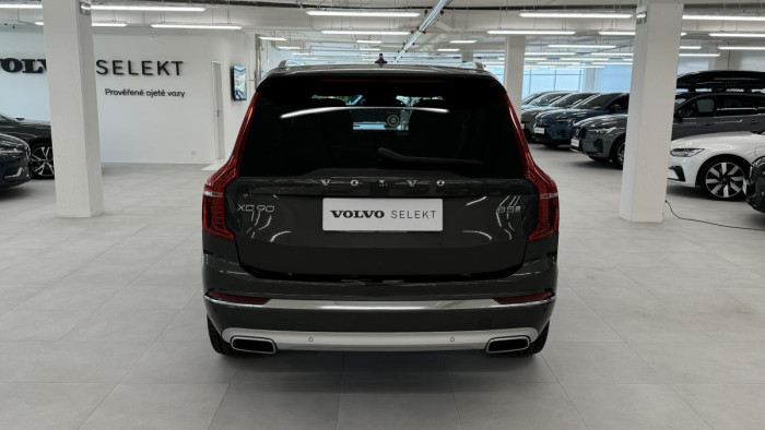 Volvo XC90 B5 AWD INSCRIPTION REZERVACE