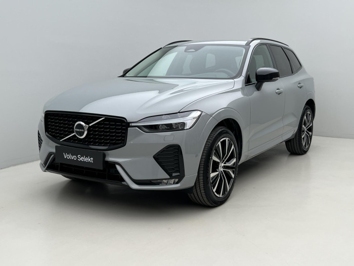 Volvo XC60 B5 AWD PLUS DARK AUT 1.maj.