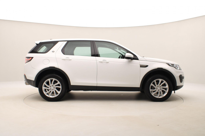 Land Rover Discovery Sport 2.0 TD4 AWD PURE REZERVACE 2.0 TD