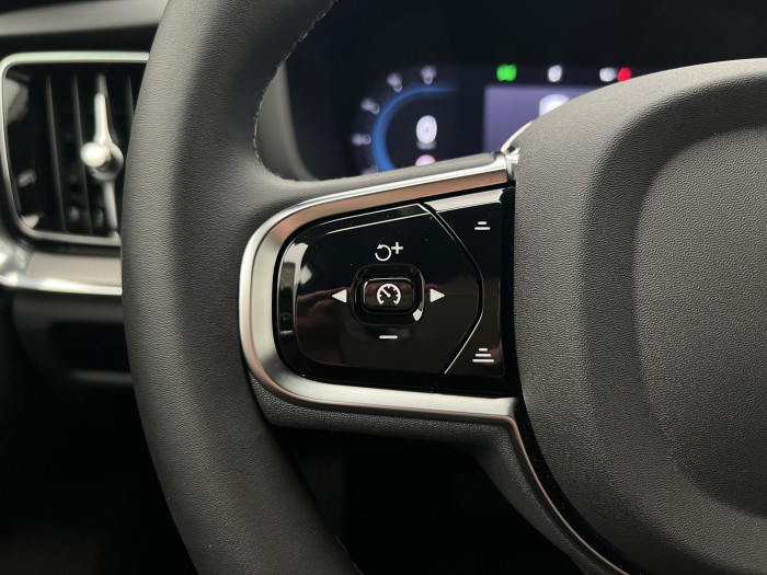 Volvo S60 T6 AWD RECHARGE PLUS DARK AUT