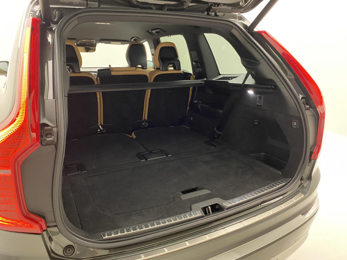 Volvo XC90 B5 AWD INSCRIPTION CZ 7míst