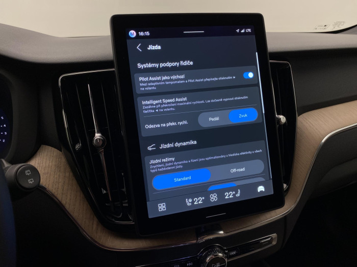 Volvo XC60 B5 AWD AUT DARK PLUS