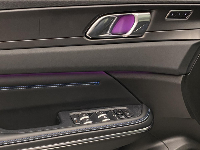 Lynk & Co 01 PHEV DCT AUT REZERVACE