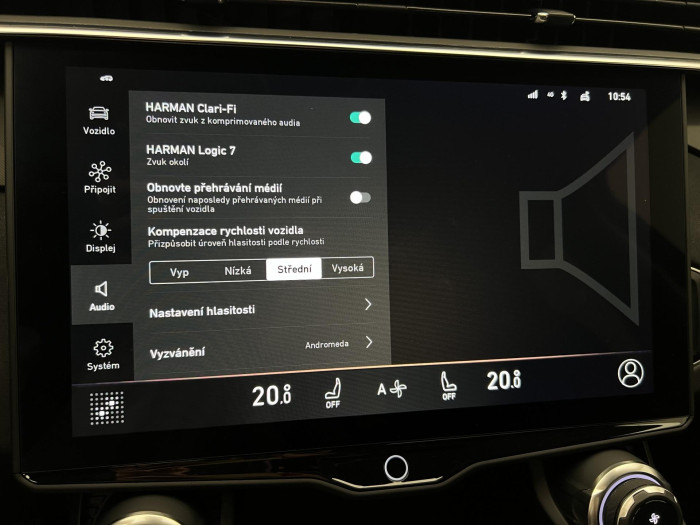 Lynk & Co 01 PHEV DCT 1.maj.