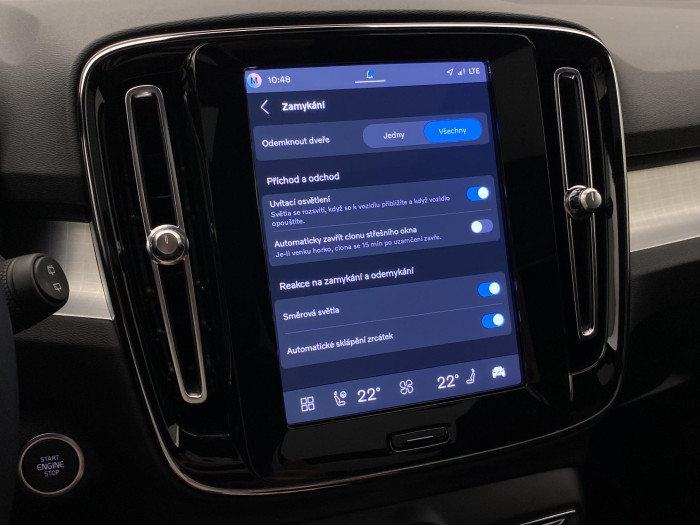 Volvo XC40 B4 AUT PLUS BLACK EDITION