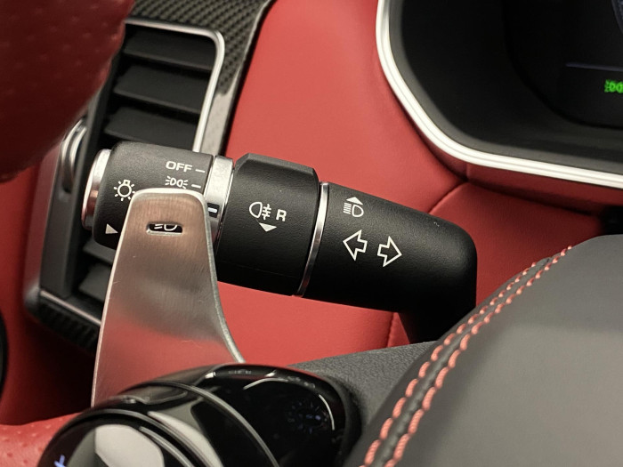 Land Rover Range Rover Sport SVR 5.0 V8 AWD AUT REZERVACE 5.0 V8