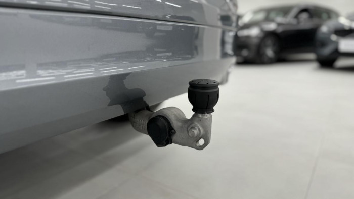Volvo XC60 B6 AWD INSCRIPTION REZERVACE