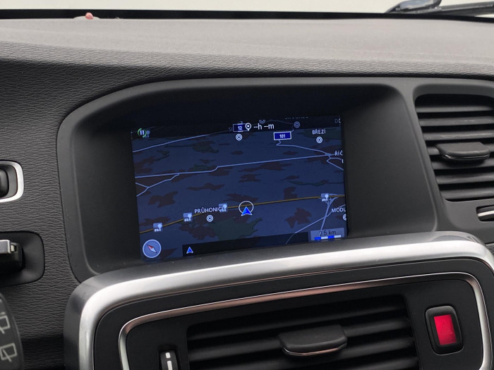 Volvo V60 D3 KINETIC AUT 2.0 d