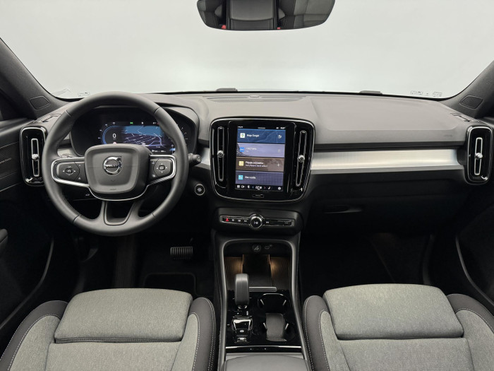 Volvo XC40 B3 DARK PLUS CZ 1.maj