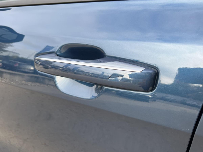 Lynk & Co 01 PHEV DCT Aut 1.maj.