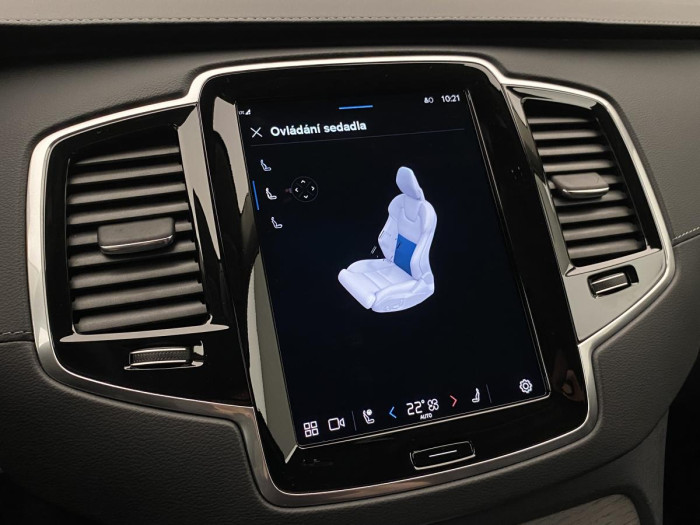 Volvo XC90 B6 AWD AUT BRIGHT PLUS 7-míst 2.0 Plus