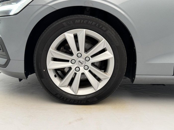 Volvo V60 B4 MOMENTUM AUT 2.0 Momentum