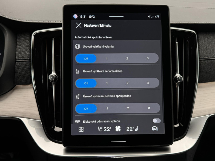 Volvo XC90 B5 AWD PLUS BRIGHT CZ 1.maj