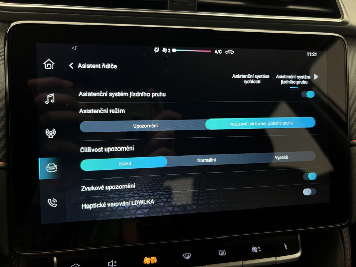 MG ZS 1.5 ESSENTIAL PLUS CZ 1.maj.