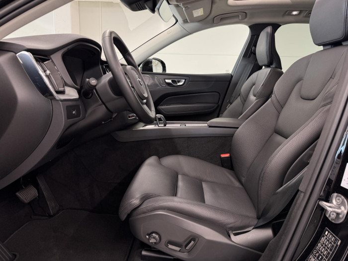 Volvo XC60 B4 AWD PLUS BRIGHT AUT