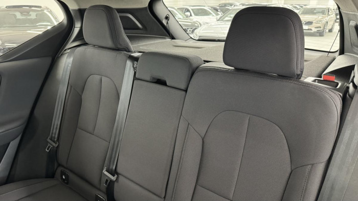 Volvo XC40 T2 MOMENTUM ADVANCED REZERVACE 1.5 Momentum