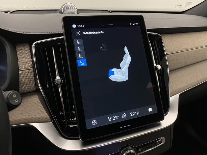 Volvo XC90 T8 AWD RECHARGE BRIGHT ULTRA 7