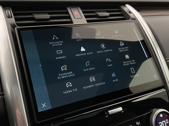 Land Rover Discovery D300 DYNAMIC HSE REZERVACE 3.0 d Dynamic