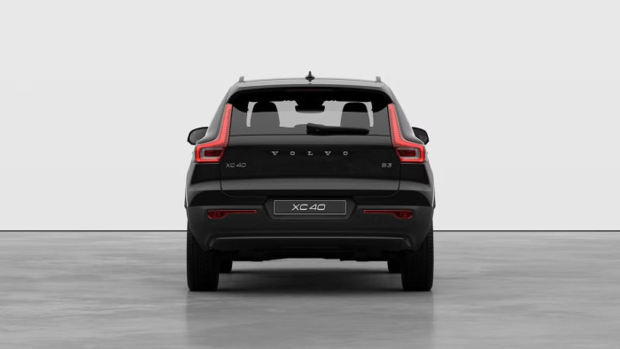 Volvo XC40 B3 AUT DARK PLUS