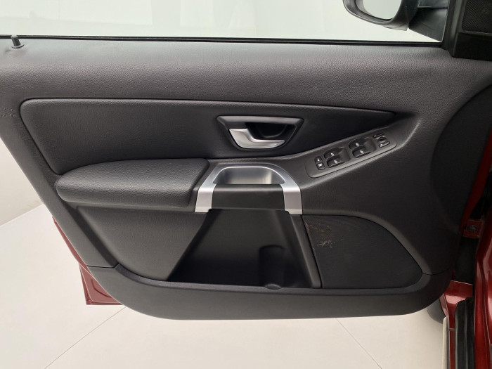 Volvo XC90 D5 AWD SUMMUM AUT CZ 2.4 d Summum