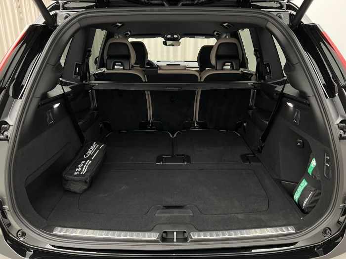 Volvo XC90 T8 AWD RECHARGE DARK PLUS AUT