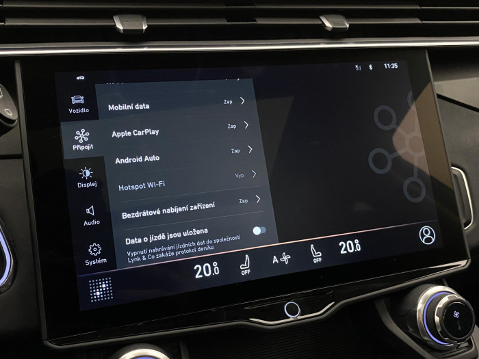 Lynk & Co 01 PHEV DCT AUT REZERVACE