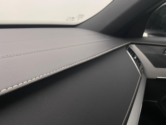 Volvo XC90 B5 AWD R-DESIGN AUT CZ