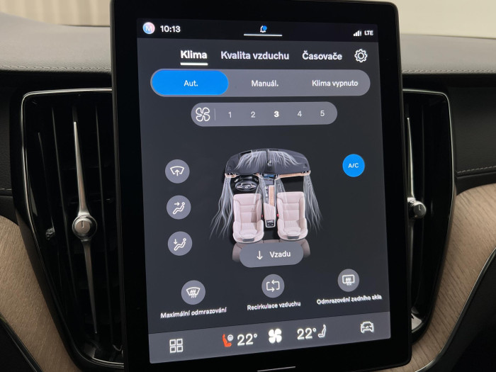 Volvo XC60 B5 AWD DARK ULTRA AUT