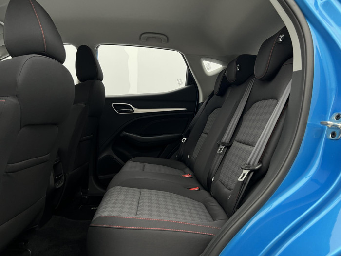 MG ZS 1.5 ESSENTIAL PLUS CZ