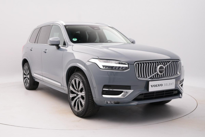 Volvo XC90 B5 AWD PLUS BRIGHT REZERVACE