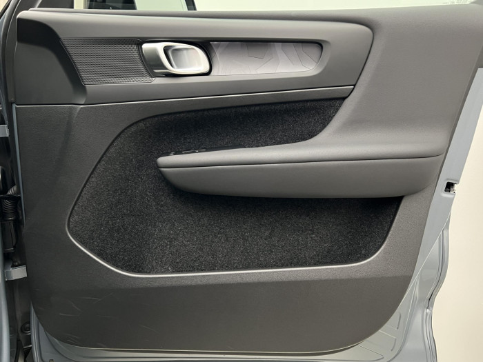 Volvo XC40 RECHARGE PLUS SINGLE MOTOR