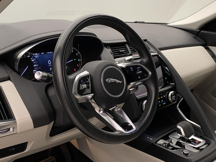 Jaguar E-Pace P200 S AWD AUT REZERVACE