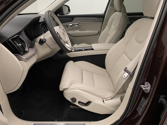Volvo XC90 B5 AWD AUT BRIGHT PLUS 7míst