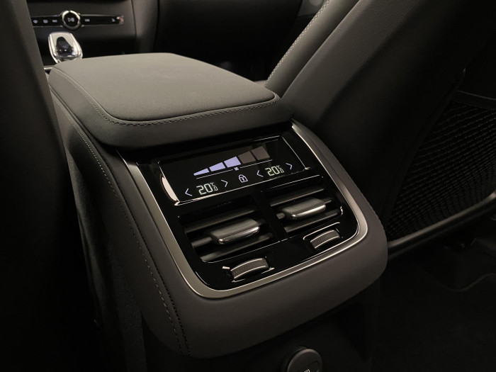 Volvo XC90 T8 AWD RECHARGE BRIGHT PLUS 7m