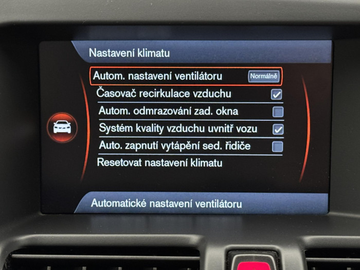 Volvo XC60 D3 AWD SUMMUM AUT CZ 2.4 d Summum