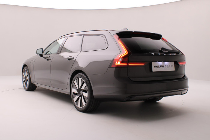 Volvo V90 T6 AWD Plug-in DARK PLUS AUT