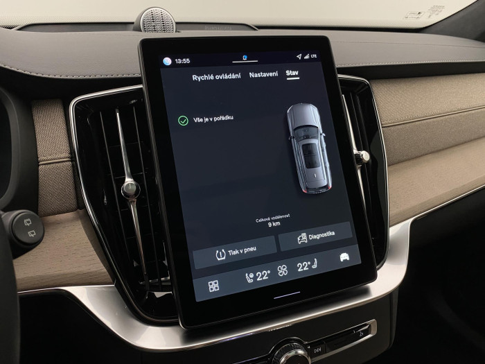 Volvo XC90 T8 AWD RECHARGE DARK ULTRA 7m