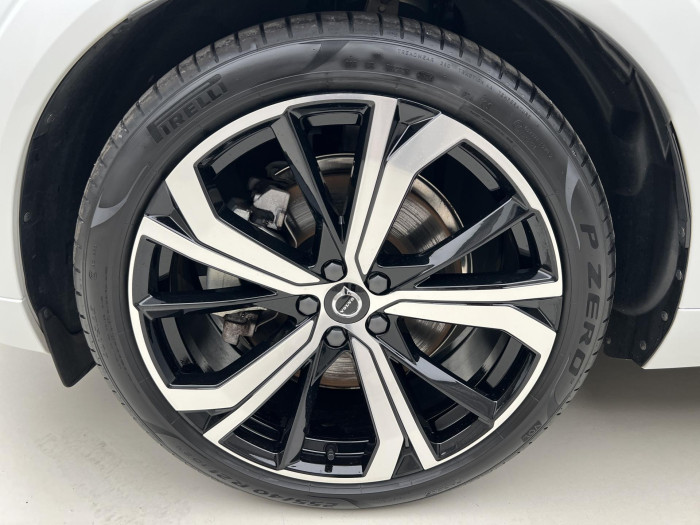 Volvo XC60 T6 AWD RECHARGE PLUS DARK AUT