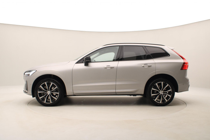 Volvo XC60 B5 AWD ULTRA DARK AUT CZ 1.maj