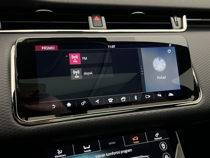 Land Rover Range Rover Evoque P200 AWD R-DYNAMIC AUT CZ 2.0 Dynamic