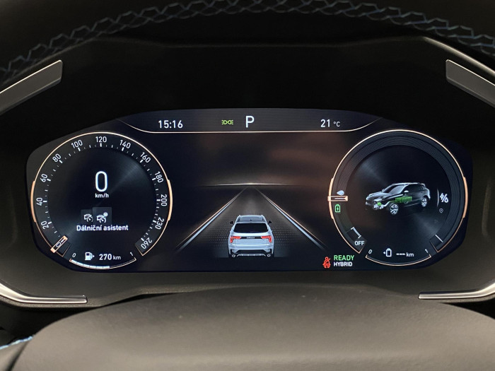 Lynk & Co 01 PHEV DCT AUT 1.maj