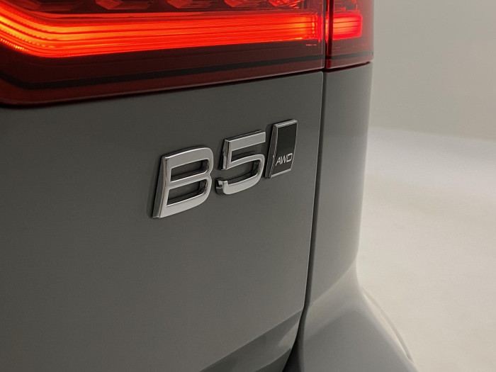 Volvo V60 CC B5 AWD PLUS AUT 1.maj