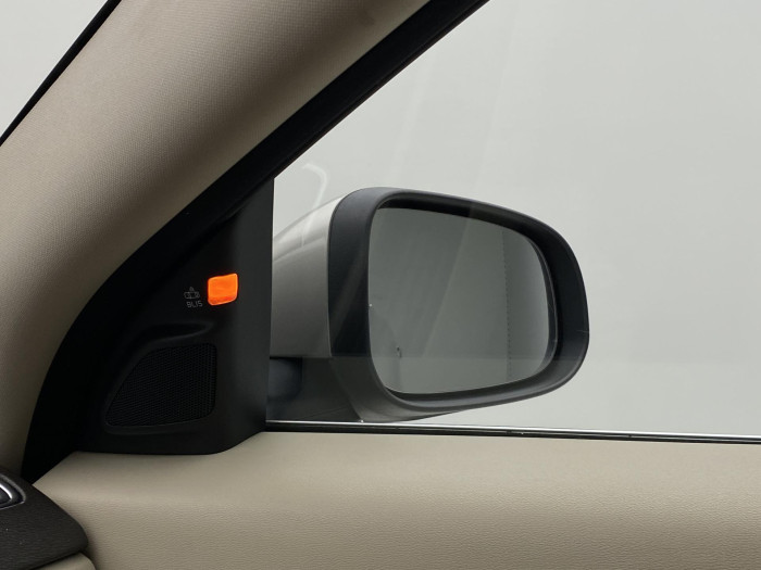 Volvo V70 D5 AWD SUMMUM AUT CZ 2.4 d Summum