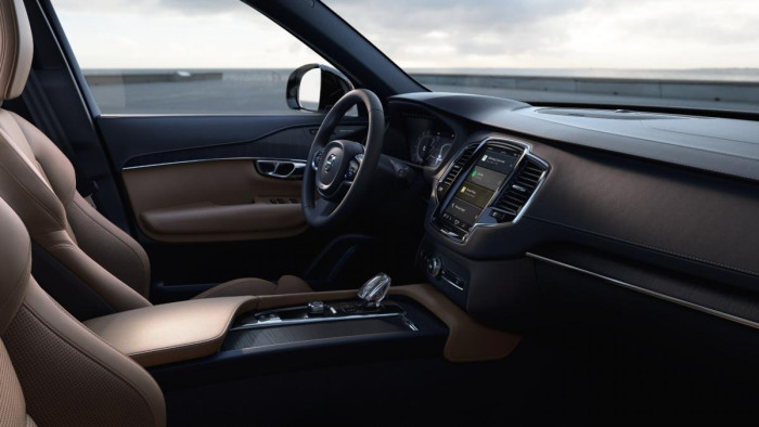 Volvo XC90 B5 AWD AUT BRIGHT PLUS 7míst 2.0 Plus
