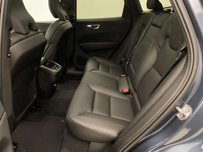 Volvo XC60 T4 MOMENTUM AUT 1.maj 2.0 Momentum