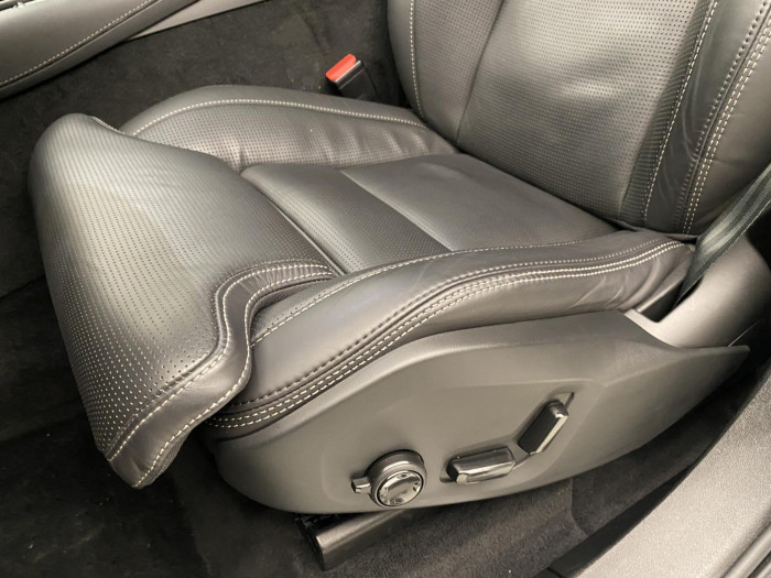 Volvo XC90 B5 AWD ULTIMATE DARK CZ 7míst