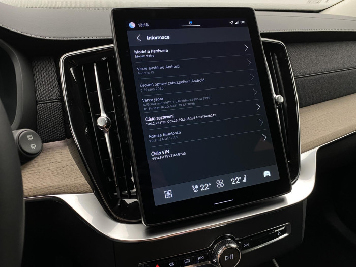 Volvo XC90 T8 AWD RECHARGE DARK PLUS 7m