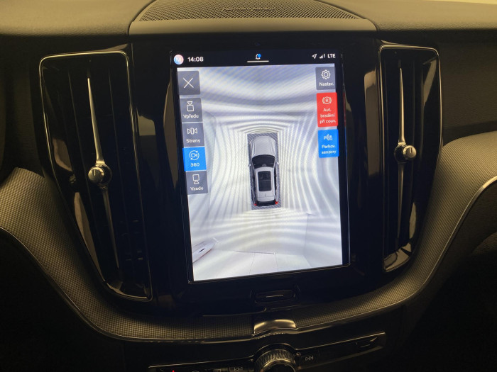 Volvo XC60 B5 AWD DARK PLUS AUT